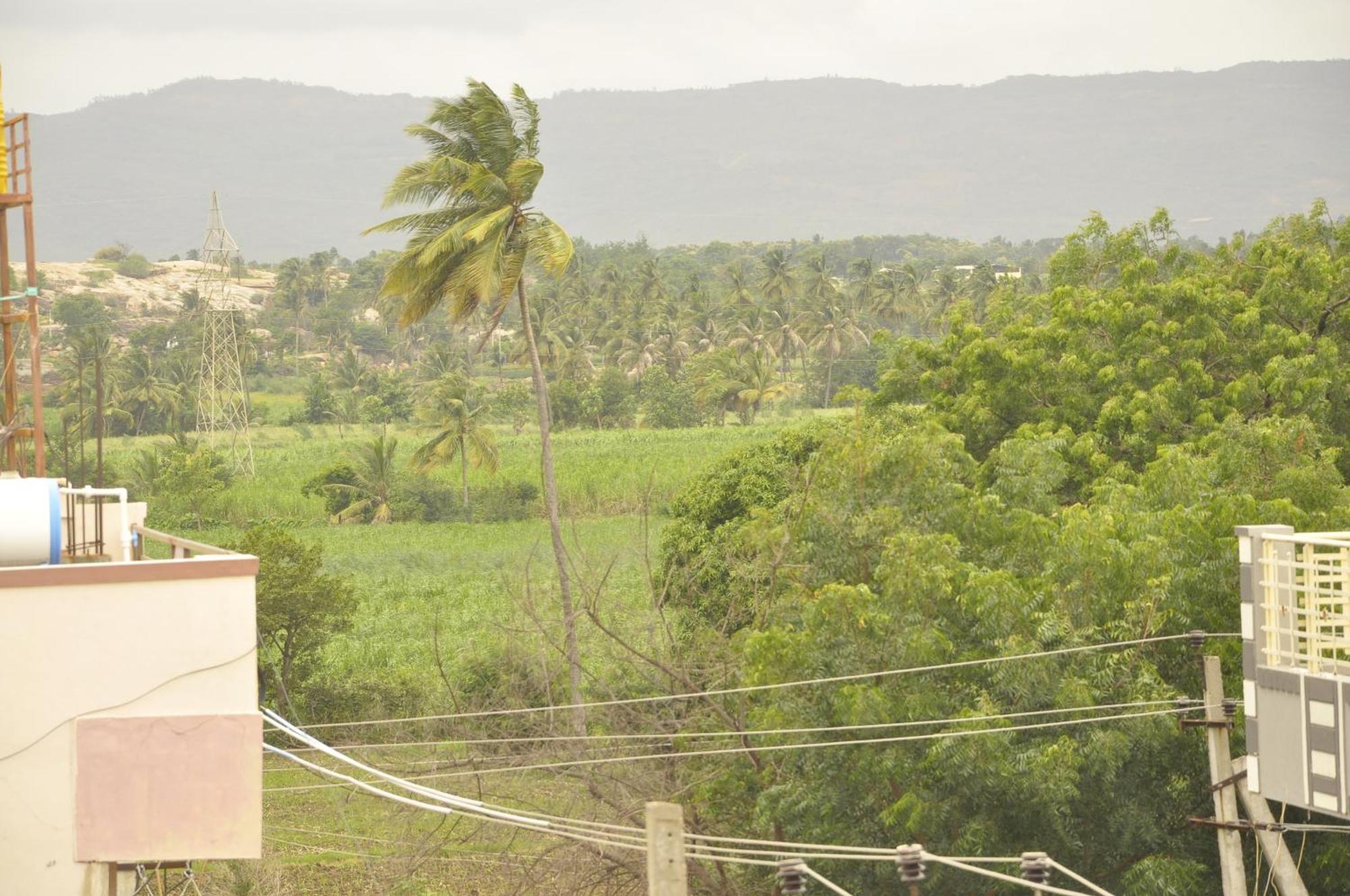 Rathna Home Stay Hampi Bagian luar foto